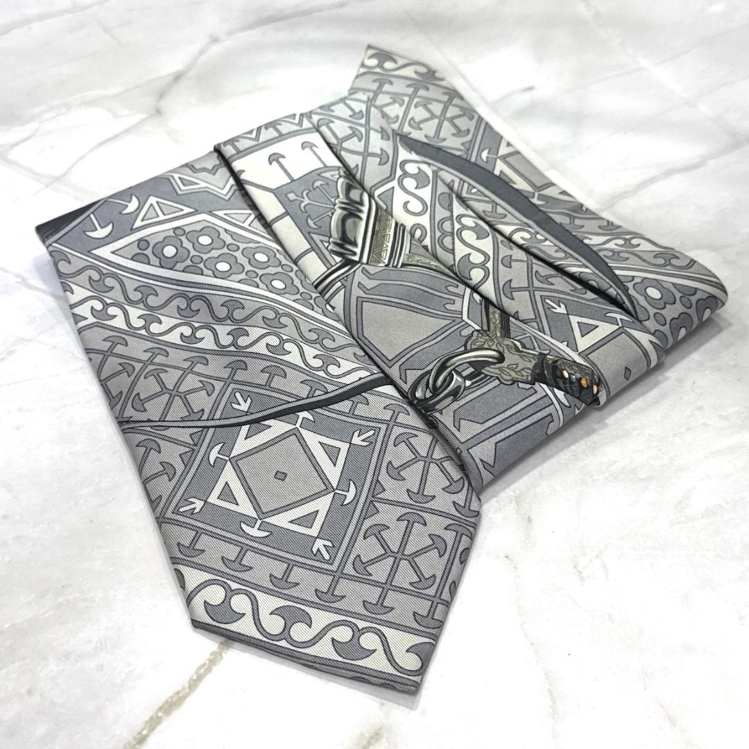 ☆即発 希少柄 HERMES エルメス ネクタイ グレー 高級シルク 美品 総柄