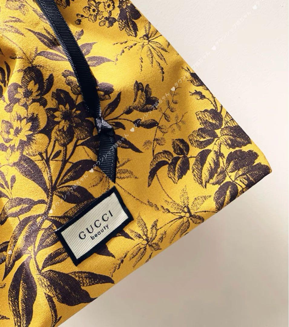 グッチ ブルーム　香水限定　ノベルティ　巾着ポーチ