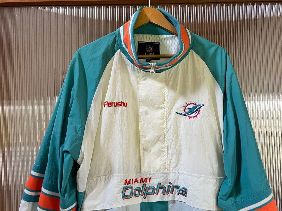 Perushu × NFL コラボナイロンスタンドネックアノラックブルゾン