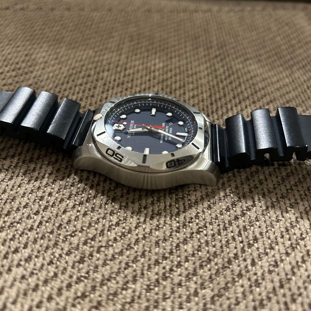 ビクトリノックス・スイスアーミー イノックスProfessional Diver