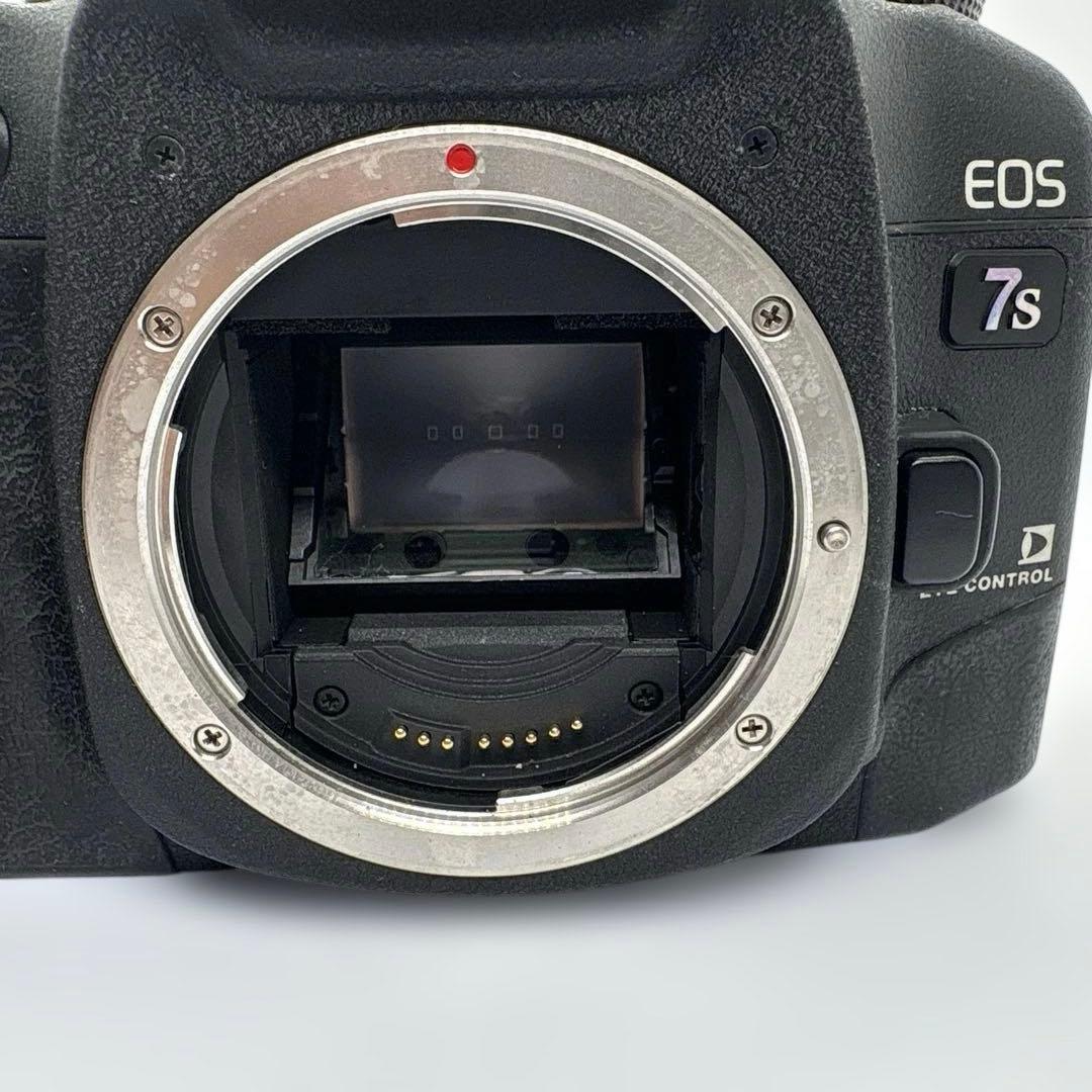 Canon EOS 7s 一眼レフカメラ　ジャンク品