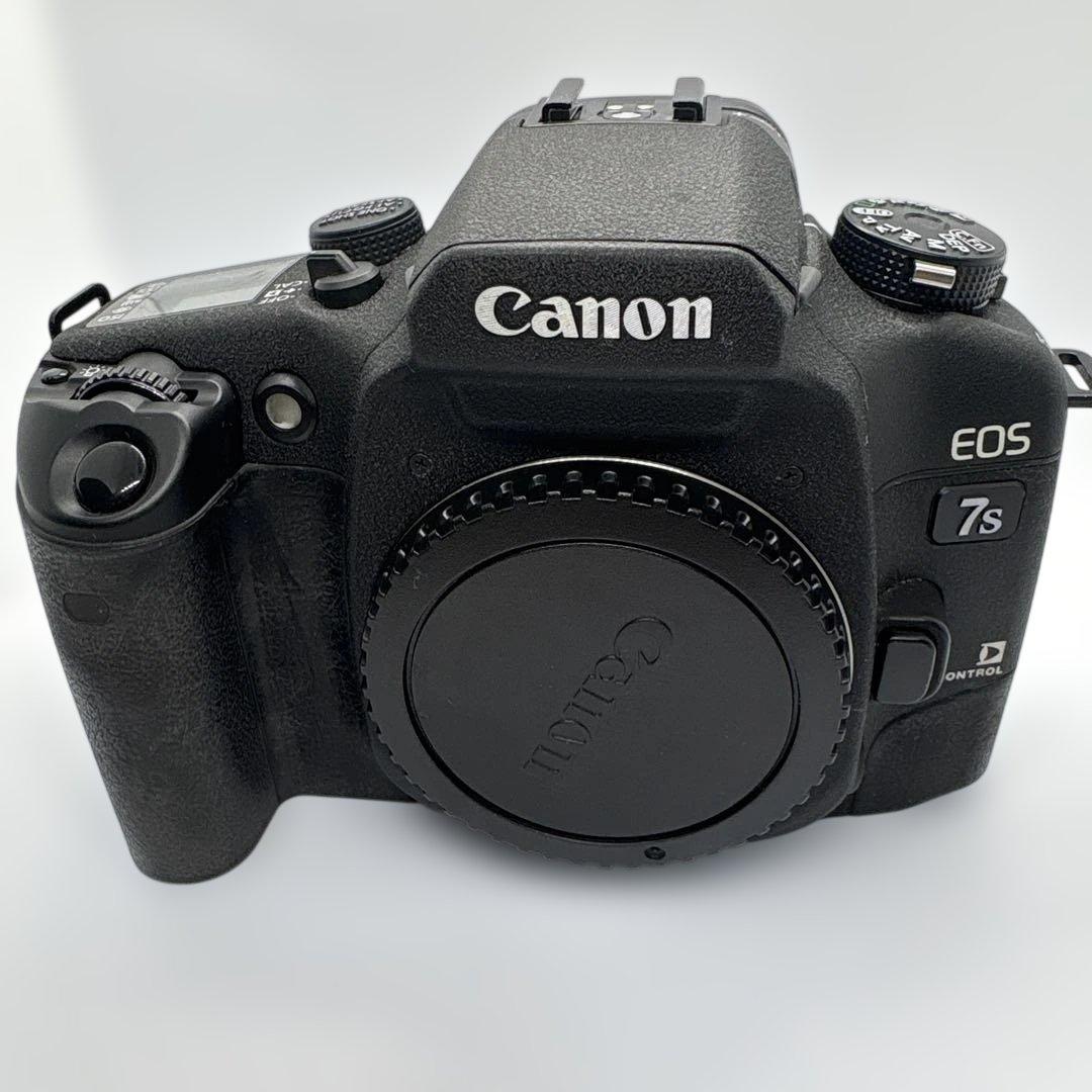 Canon EOS 7s 一眼レフカメラ　ジャンク品