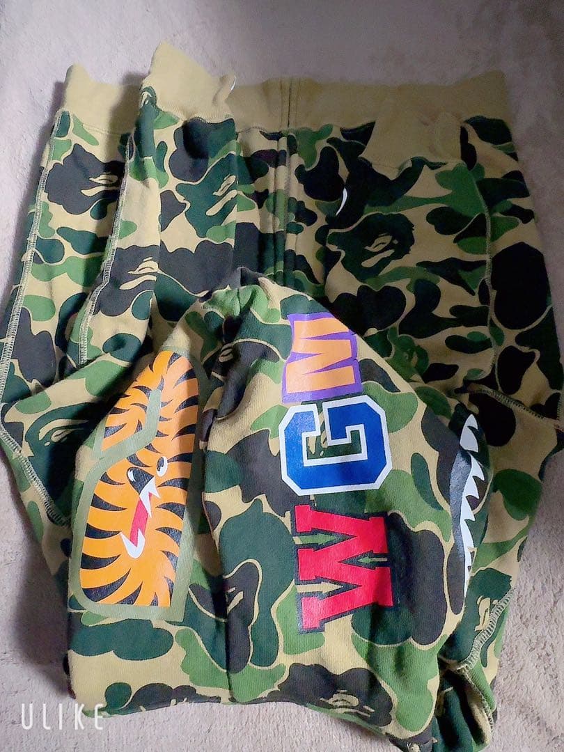 ABC CAMO SHARK ZIP HOODIE 140 グリーン