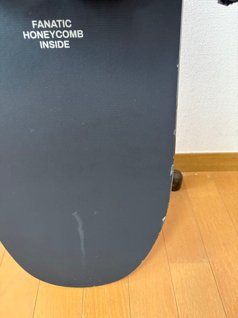 【FNTC】スノーボード ※ビンディング、滑り止め付き
