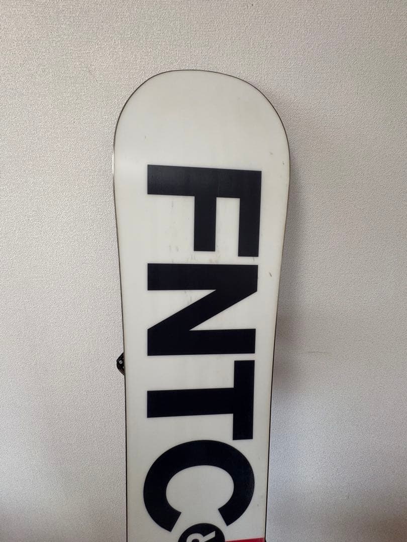 【FNTC】スノーボード ※ビンディング、滑り止め付き