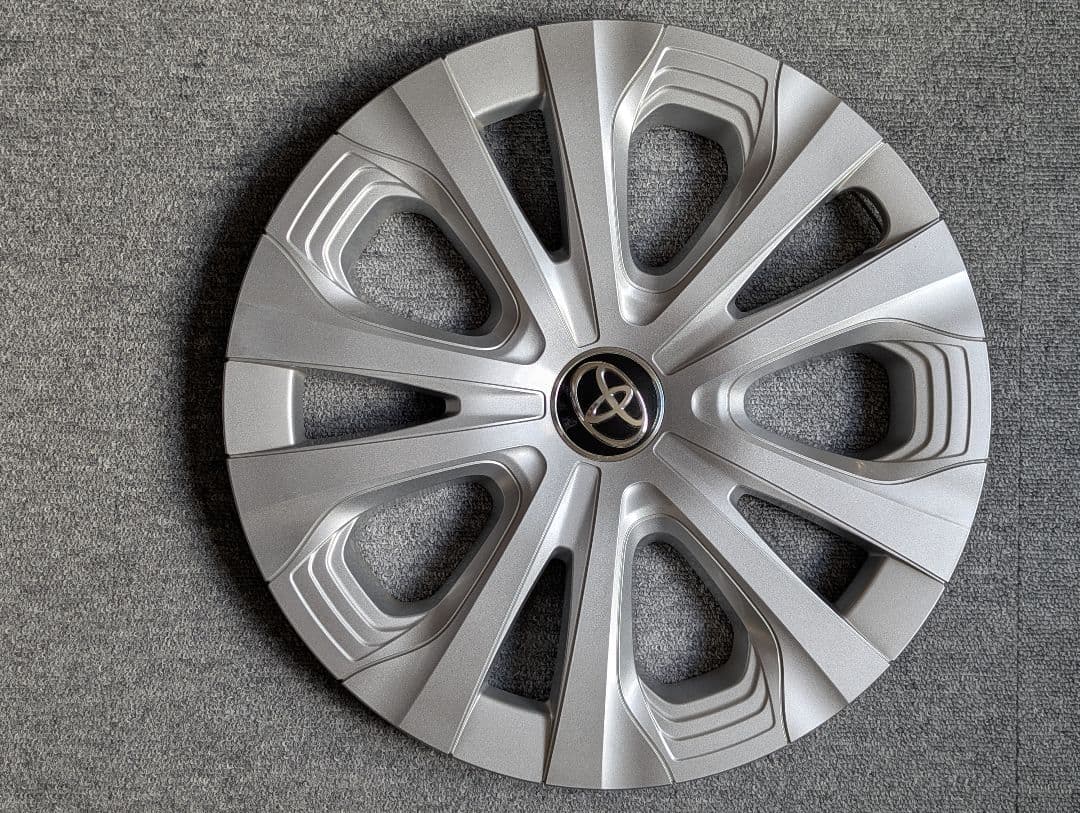 トヨタ プリウス50後期 15インチ ホイール 4枚セット