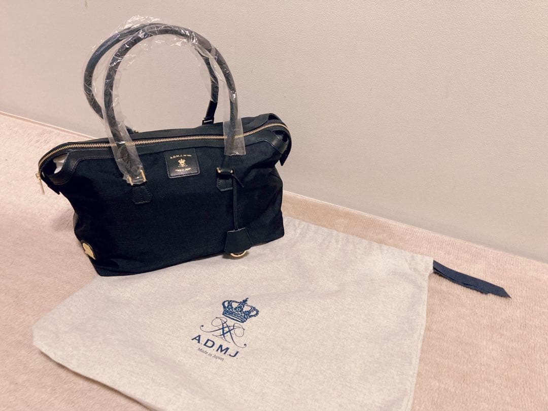 ADMJ ショルダーバッグ　ロゴプレート ナイロン アクセソワ 新品未使用