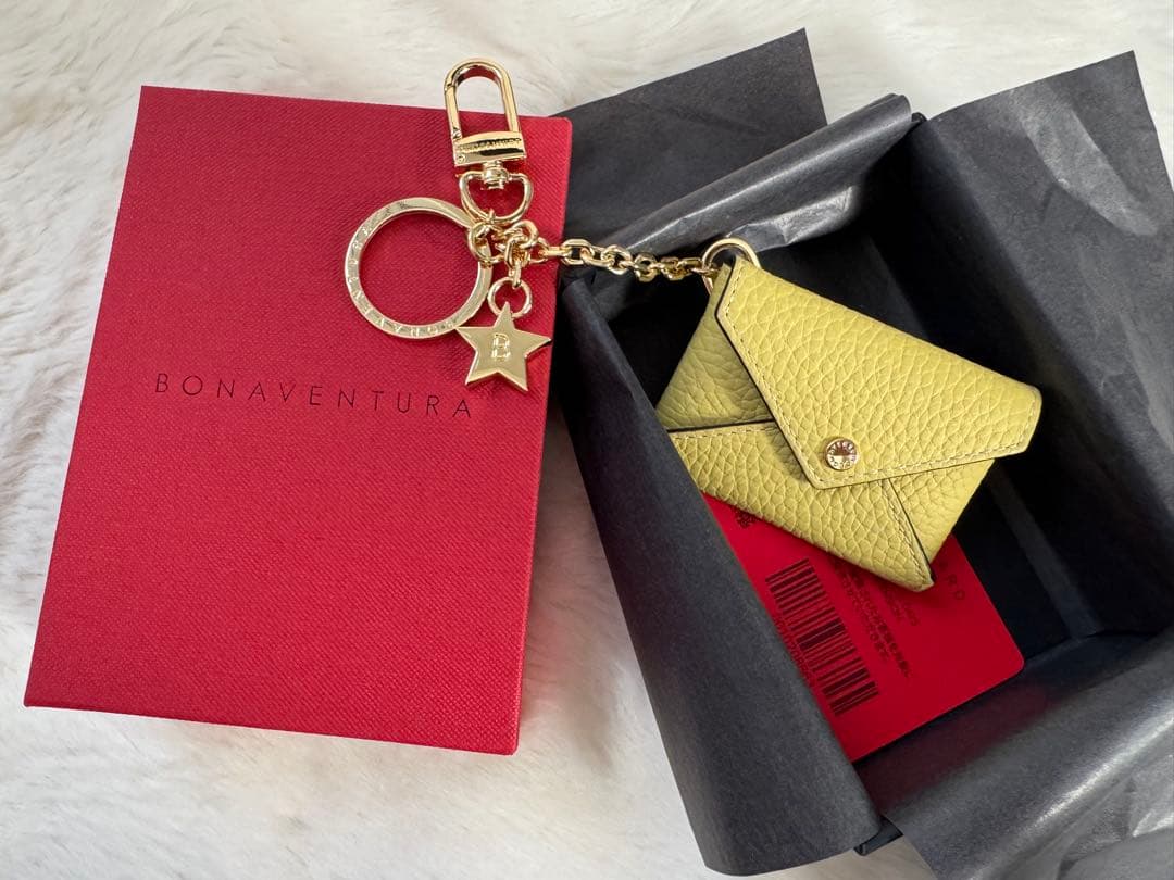 BONAVENTURA スターチェーンキーホルダー　シュリンクレザー