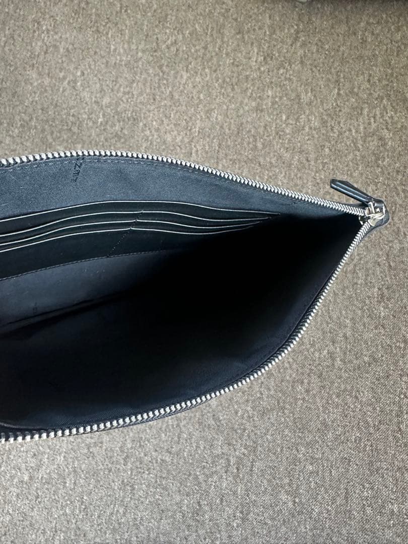 FENDI クラッチバッグ