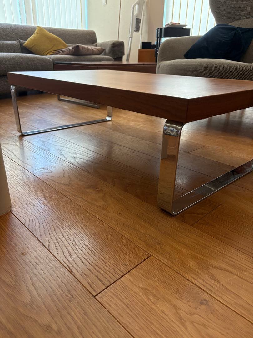 BoConcept ボーコンセプト　ローテーブル　リビングテーブル　ウォルナット