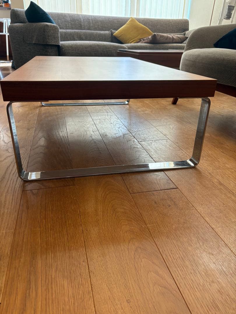 BoConcept ボーコンセプト　ローテーブル　リビングテーブル　ウォルナット