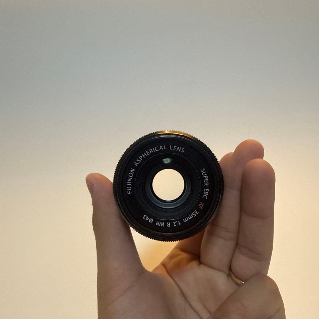 【極美品】FUJIFILM XF35mm F2 R WR [ブラック]