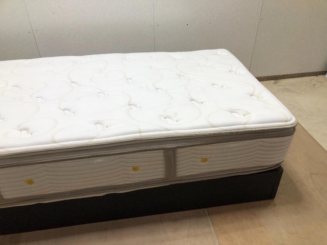 Simmons Beautyrest Premium ベッドセット 250123