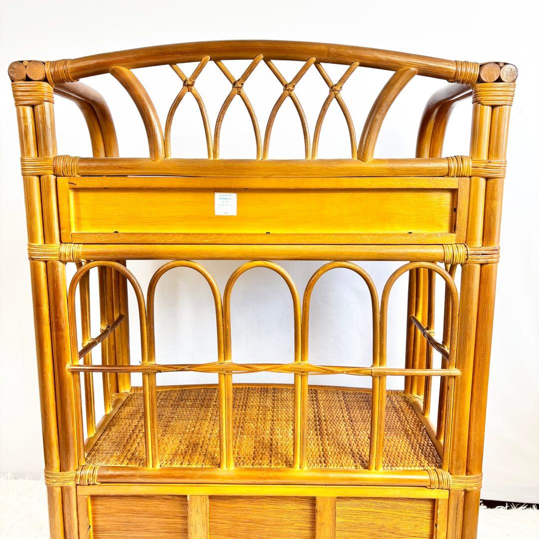 『送料無料』ラタン　キャビネット　サイドボード　収納ラック