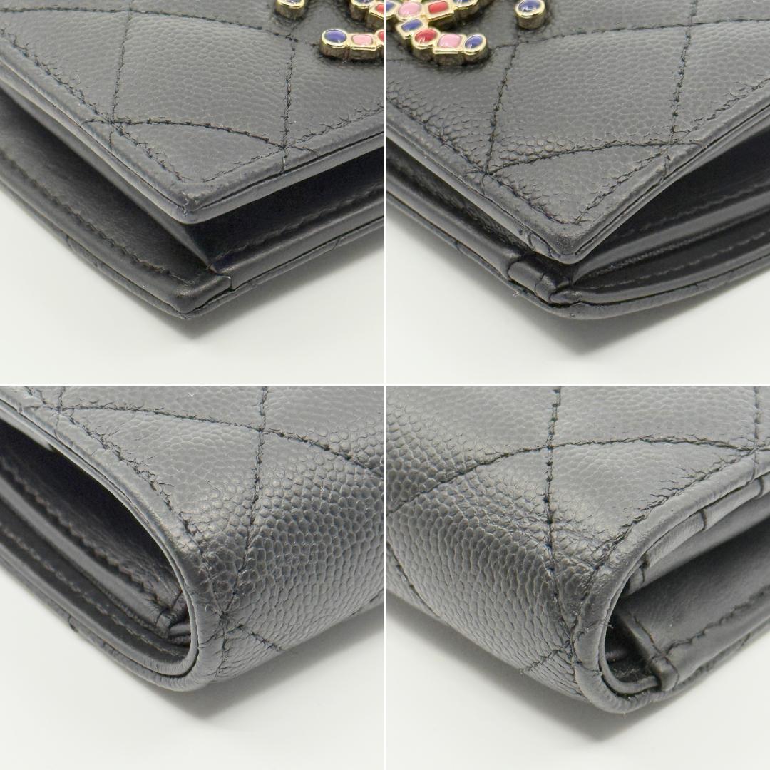 美品　新型　CHANEL シャネル　マトラッセ　ラインストーン　二つ折り財布