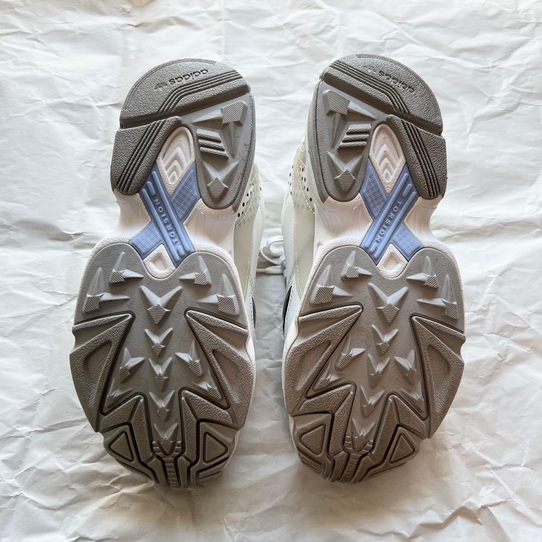 adidas ファルコン スニーカー 23cm 白 ドット柄