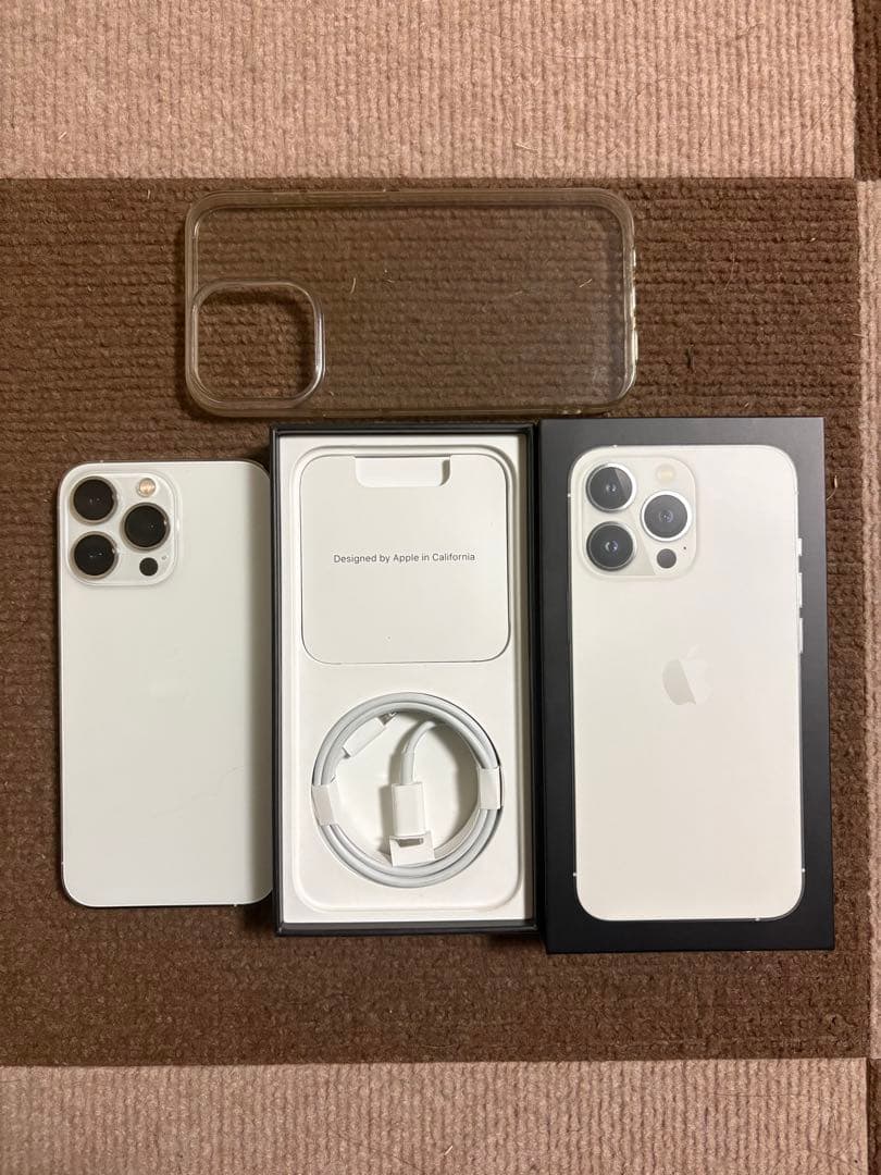 iPhone13pro (箱、新品ライトニング付)
