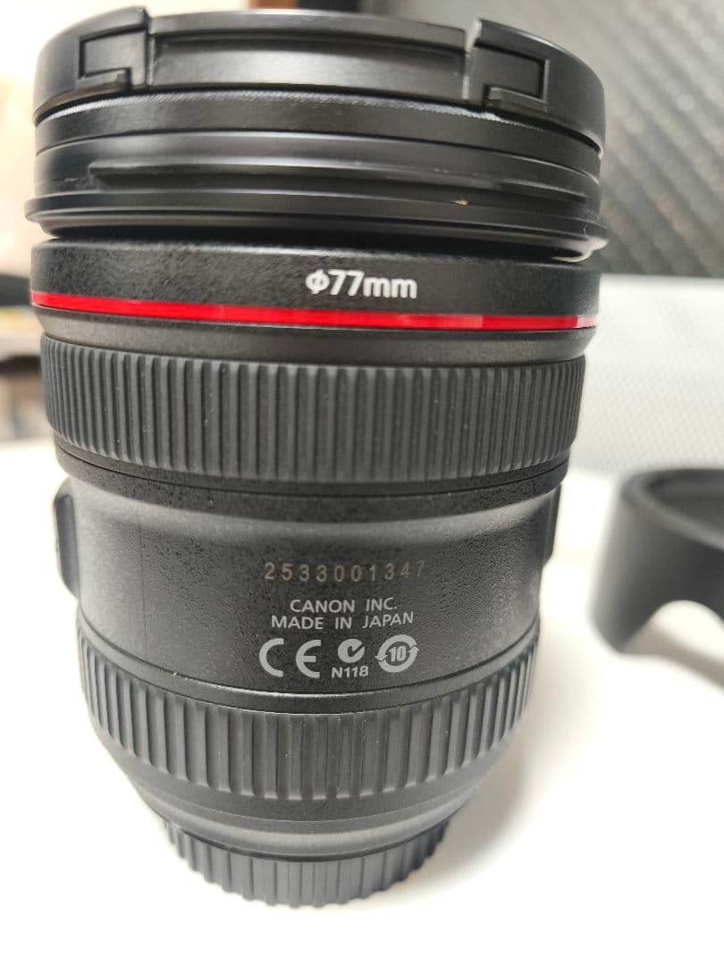 美品　canon　EF24-70mm F4 L IS USM　UVフィルタ付！