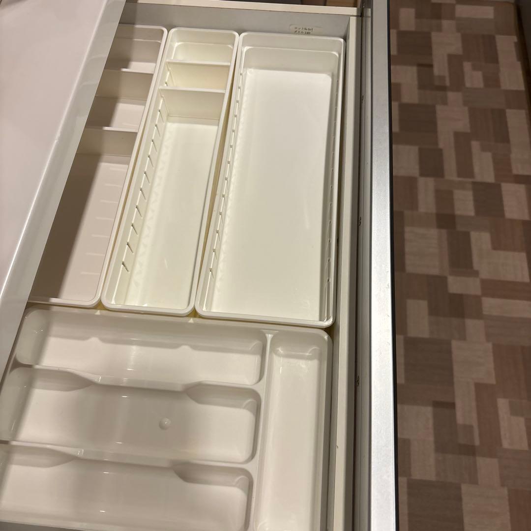 【最終値下中・〜12月中旬・送料込】ホワイトキッチン収納 引き出し式＋上置き収納