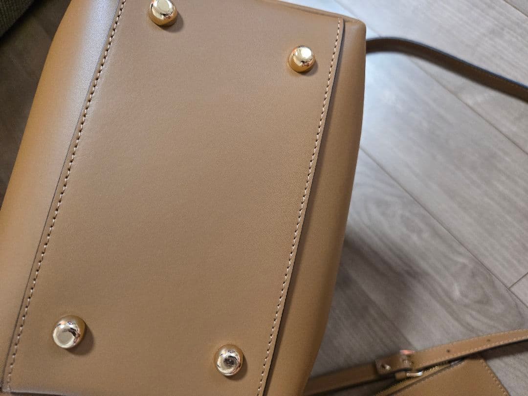 ジャンニノターロ　ブラウン バケットバッグ ポーチ付き