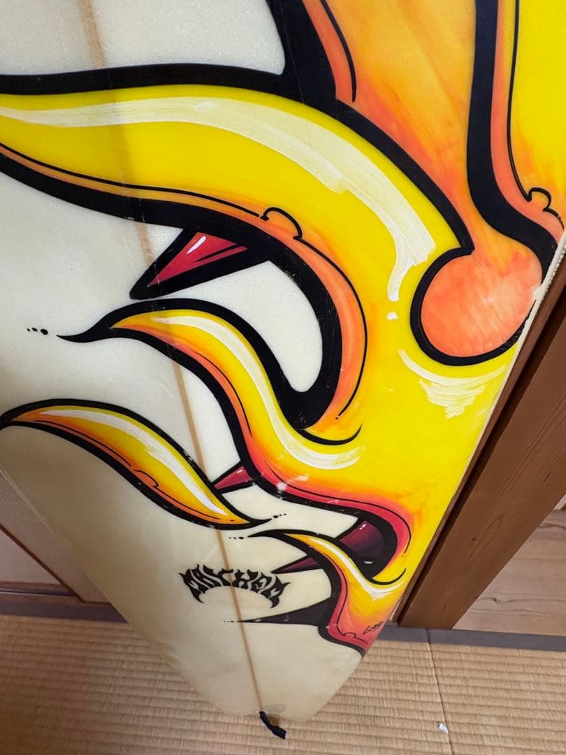 メイヘムサーフボード 炎デザインフィッシュ