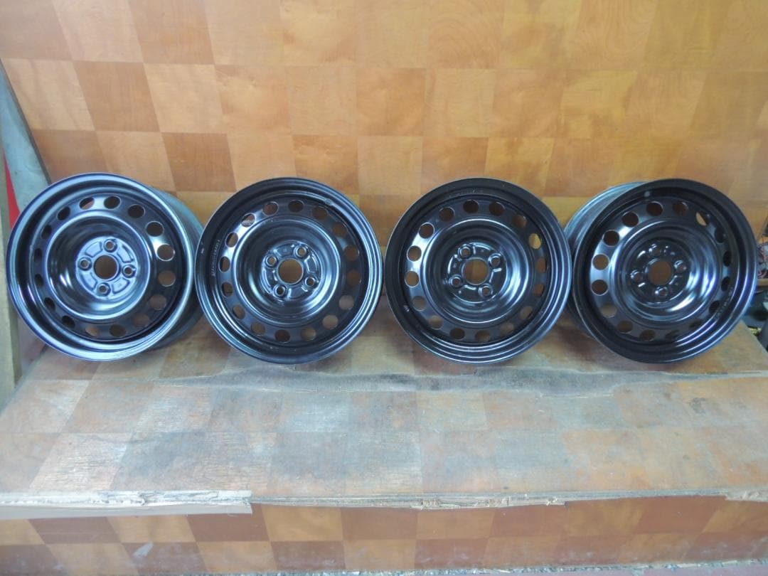 T786　15×5J　スチールホイール　PCD100　4穴　ET約40　自家塗装