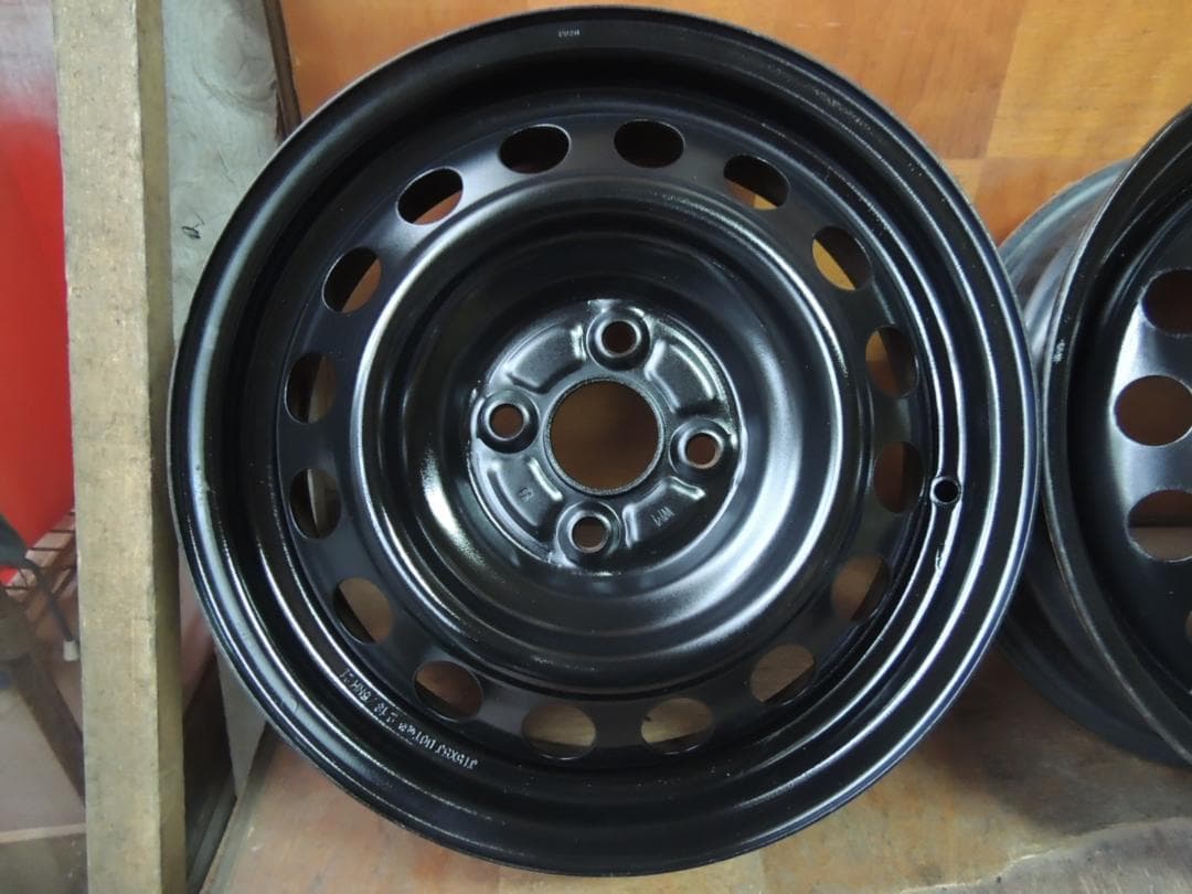 T786　15×5J　スチールホイール　PCD100　4穴　ET約40　自家塗装