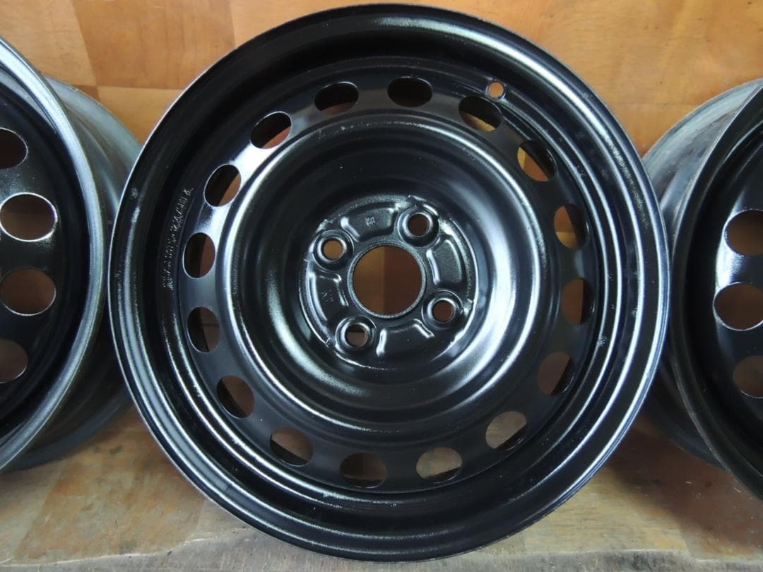 T786　15×5J　スチールホイール　PCD100　4穴　ET約40　自家塗装