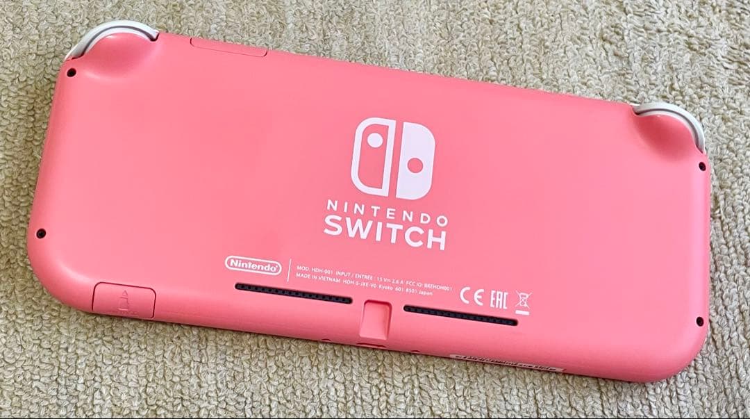 Nintendo Switch Lite コーラル　ピンク　本体　スイッチライト