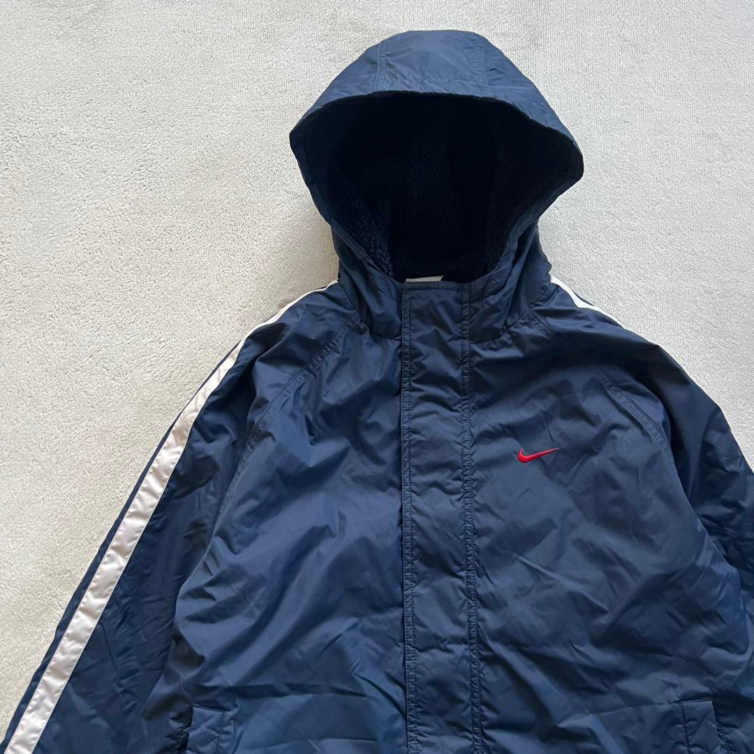 NIKE ナイキ 160㎝ ベンチコート 裏ボア 紺ネイビー 赤レッド 刺繍ロゴ