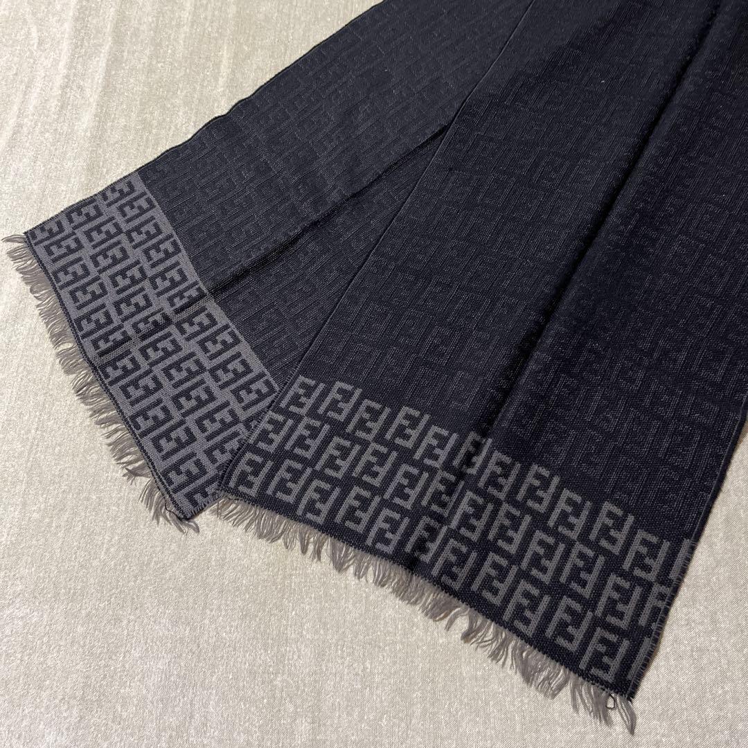FENDI　フェンディ マフラー ハイクラスクリーニング済　 ストール ズッカ
