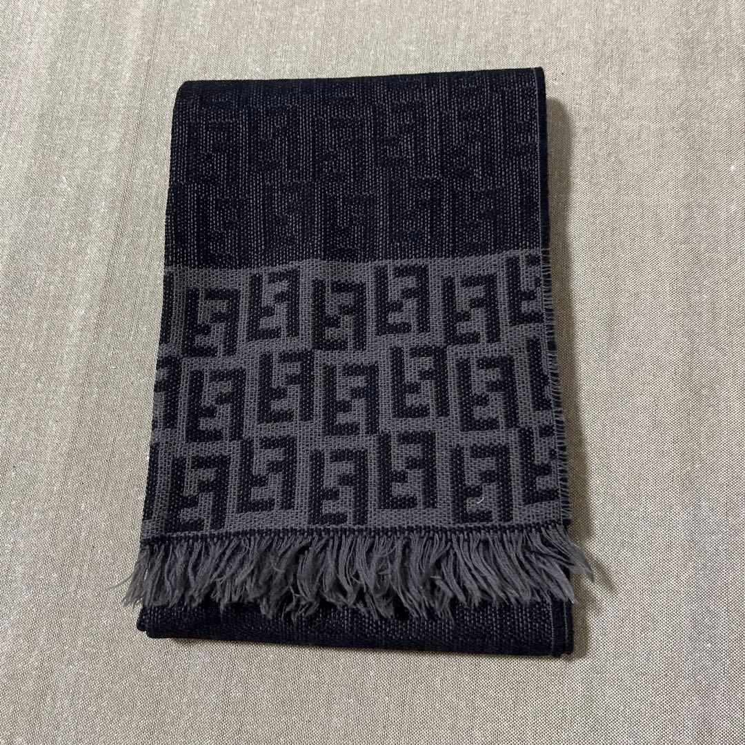 FENDI　フェンディ マフラー ハイクラスクリーニング済　 ストール ズッカ