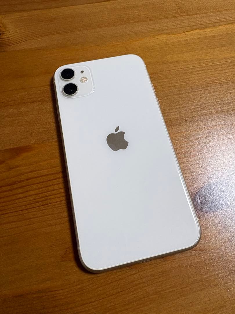 iPhone 11 ホワイト 128GB SIM フリー