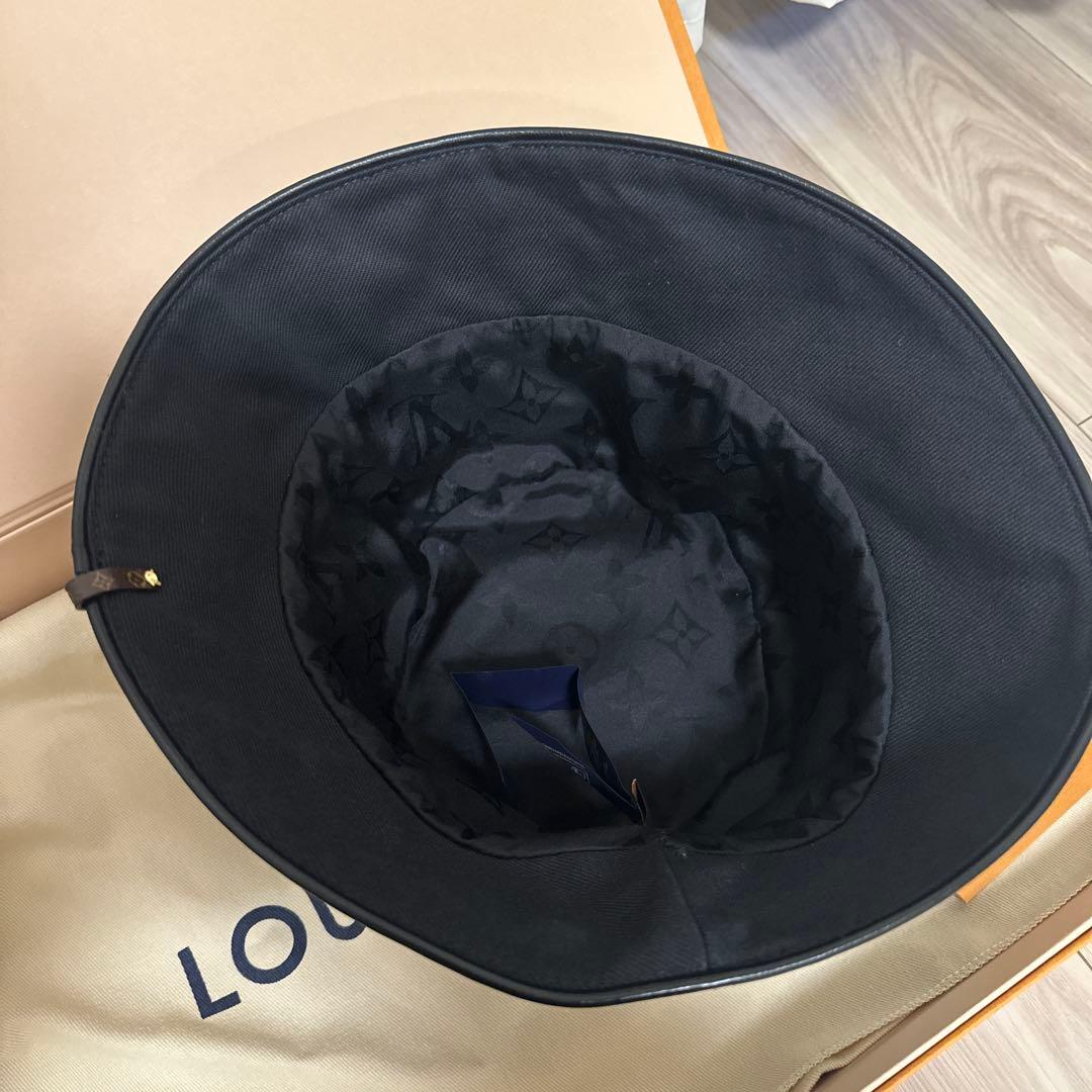 ルイヴィトン モノグラム バケットハット M7054M ブラック 正規品 箱付き