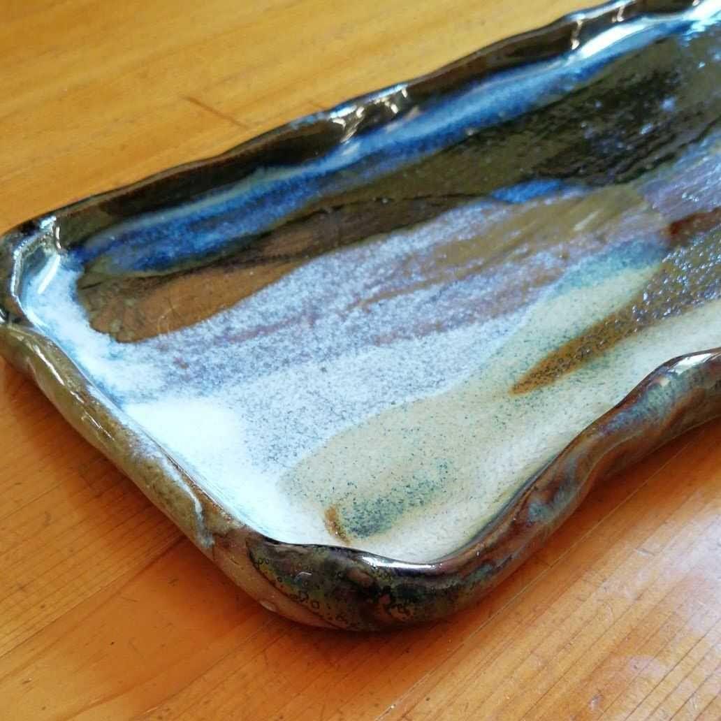 皿　大皿　長皿　焼物　陶芸　波形エッジが特徴　　【２枚セット】