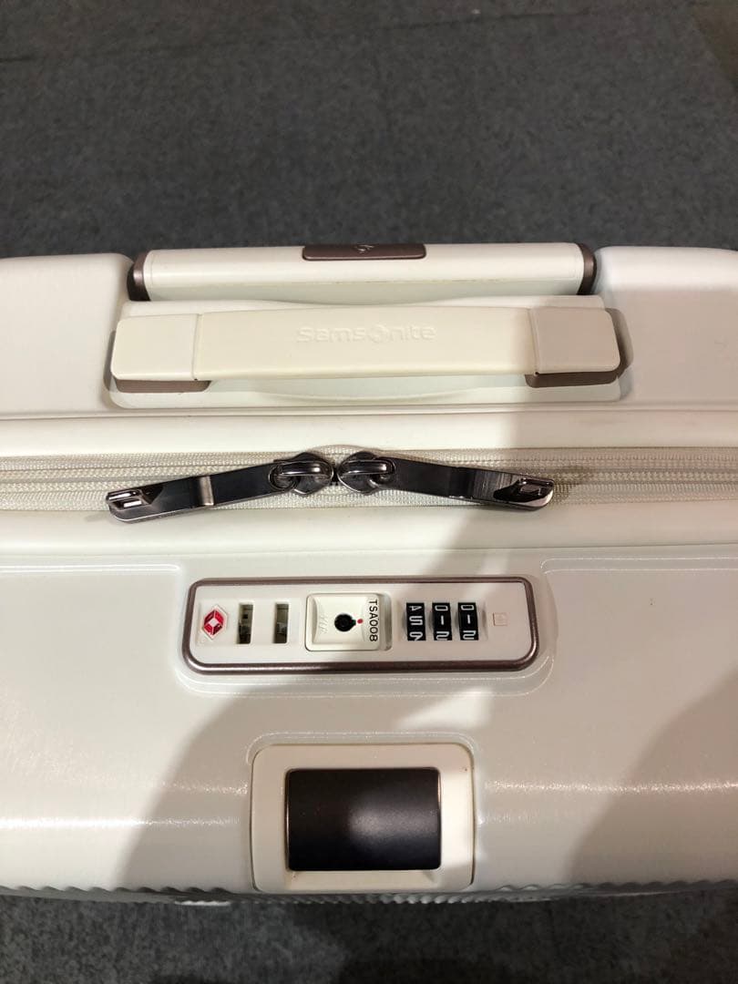 サムソナイト　スーツケース　ミンターースピナー55