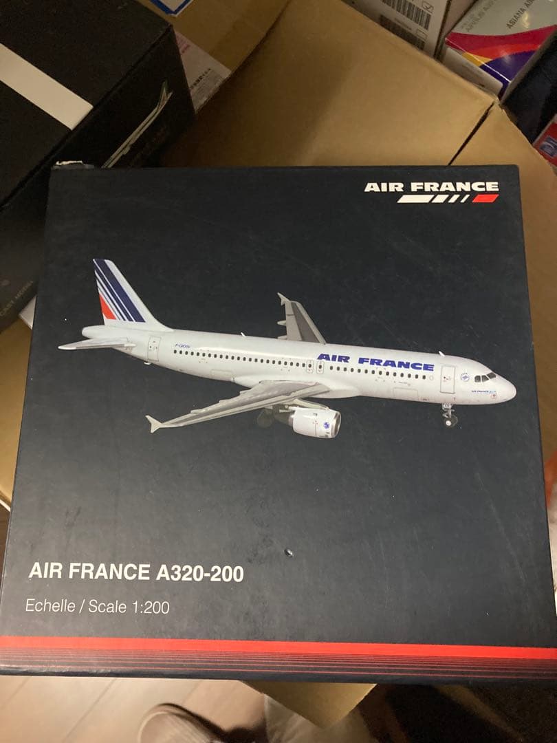 商談品‼️1/200 AIR FRANCE A320航空機モデル