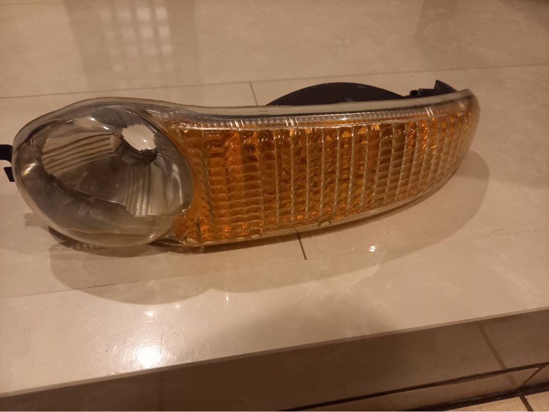 バスケットマン ヘッドライト　ウインカー