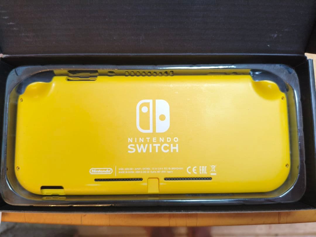 Nintendo Switch Lite クリアブラック換装済み