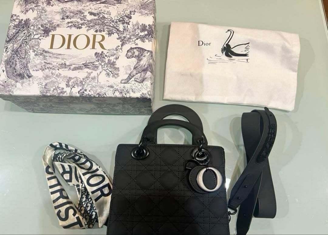 クリスチャンディオール マット キルティング ショルダーバッグ