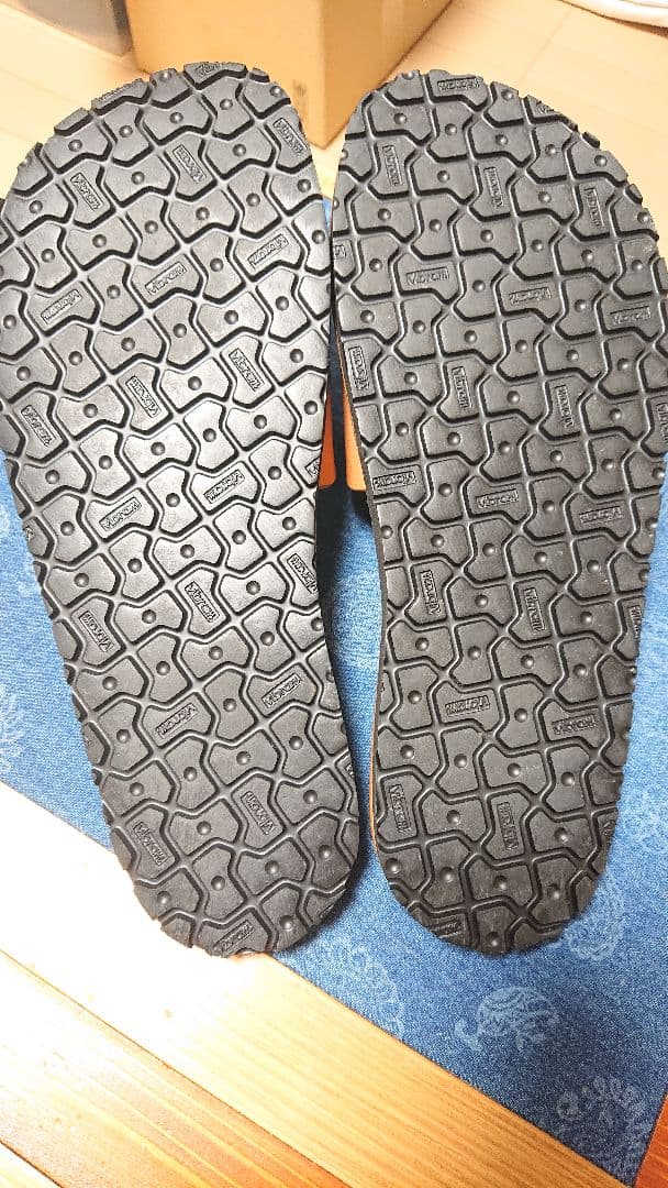 アールアトリエ　レザーサンダル