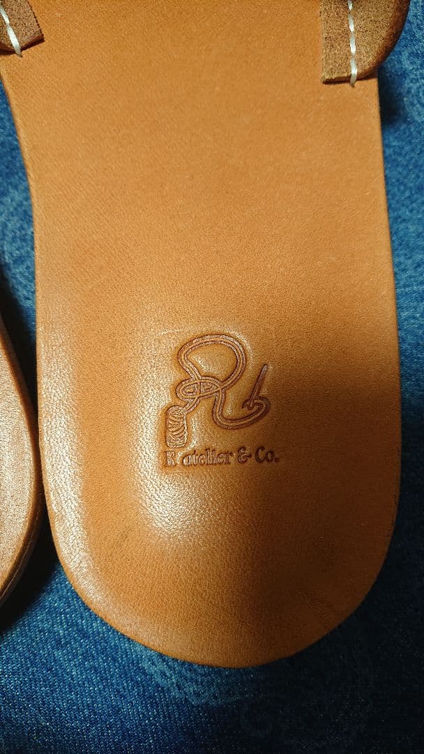 アールアトリエ　レザーサンダル