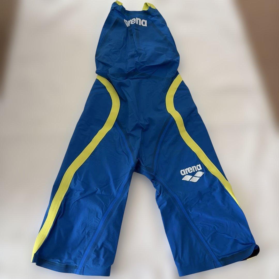 arena 高速水着　Mサイズ アルティメットアクアフォース