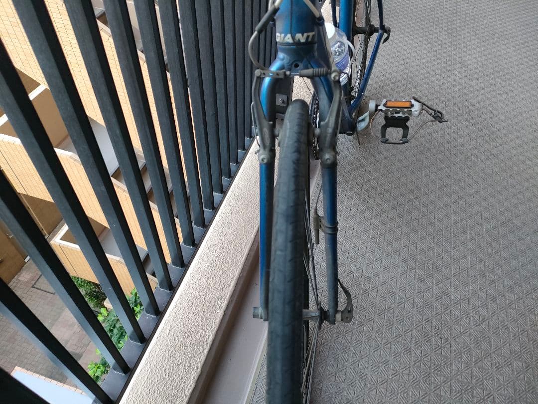 【引き取り限定】GIANT クロスバイク 700C