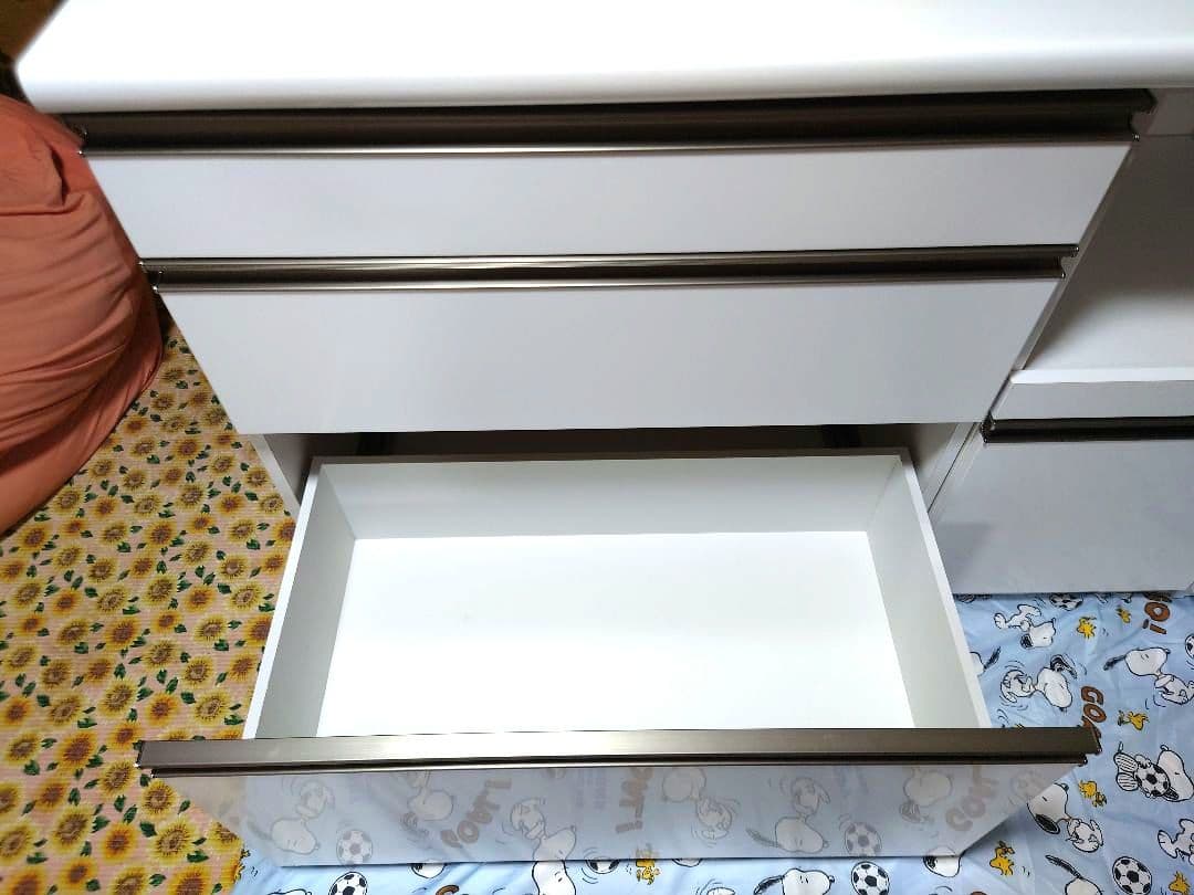 ニトリ　キッチンボード　ホワイト 食器棚【古賀家具工業株式会社】