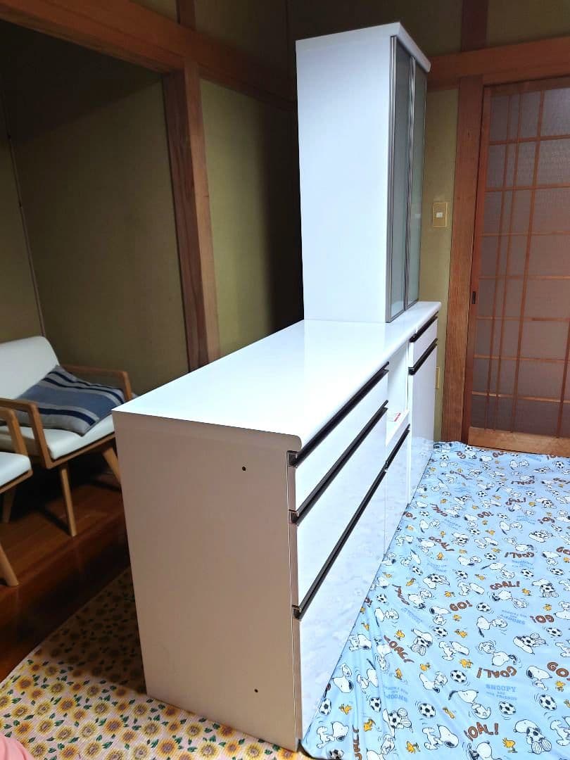 ニトリ　キッチンボード　ホワイト 食器棚【古賀家具工業株式会社】