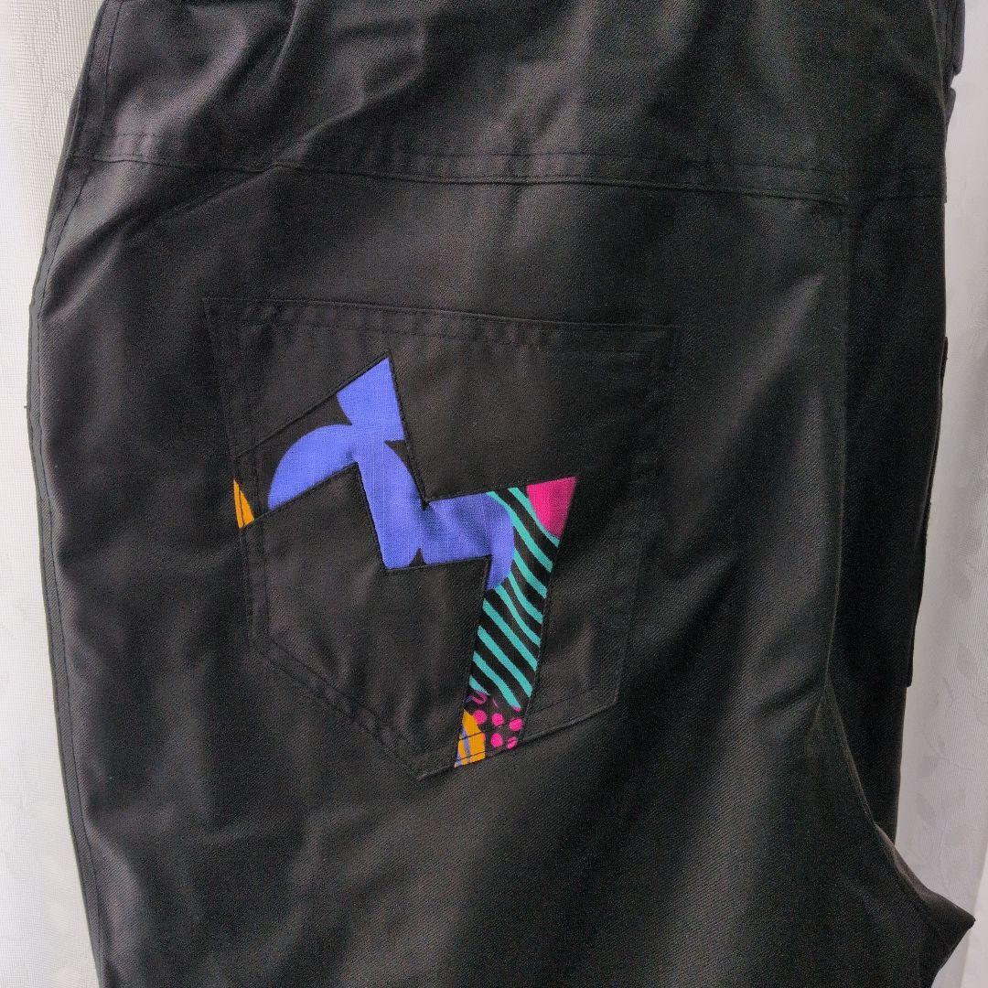 ウィンタースポーツ用ディズニージャケットとパンツ、グローブセット