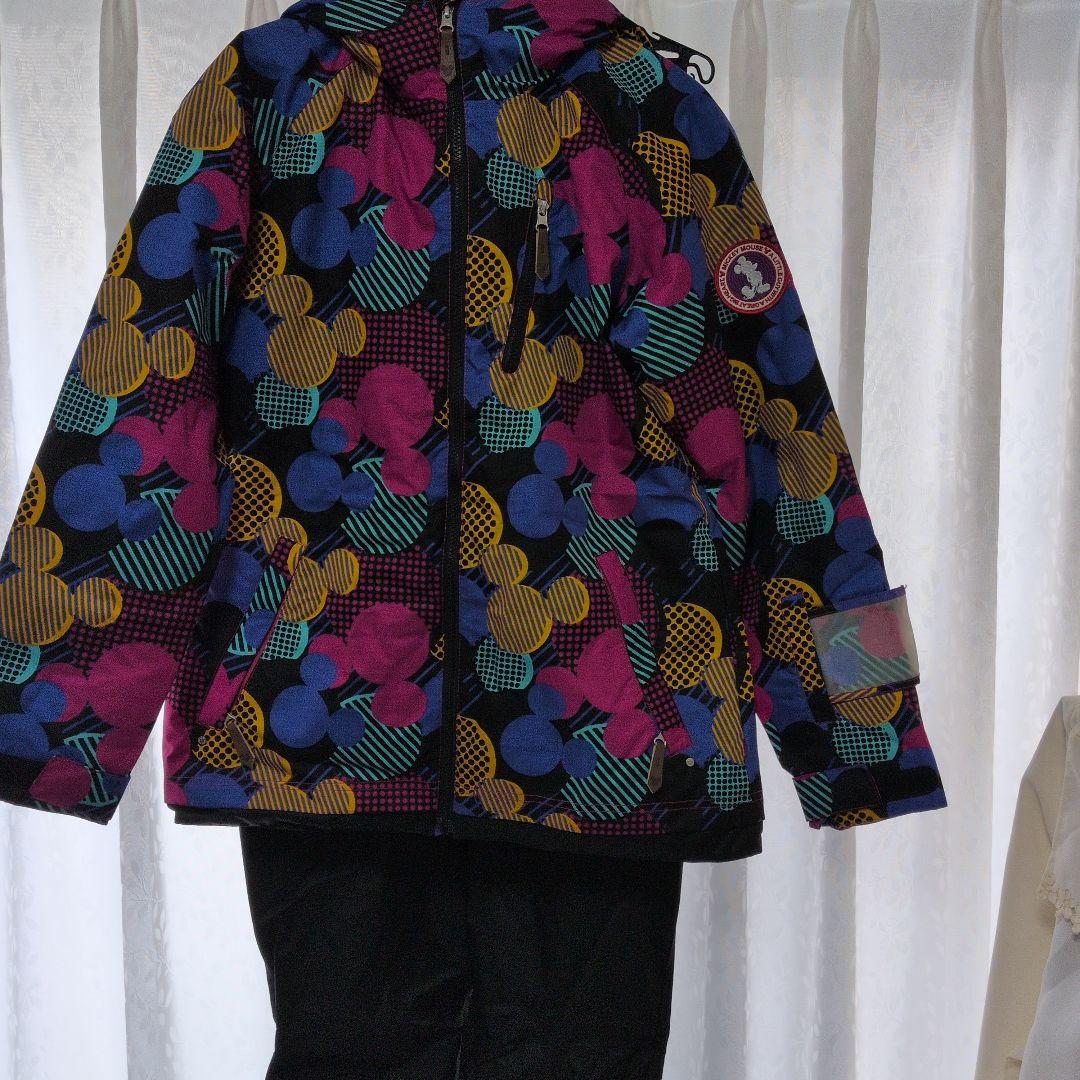 ウィンタースポーツ用ディズニージャケットとパンツ、グローブセット