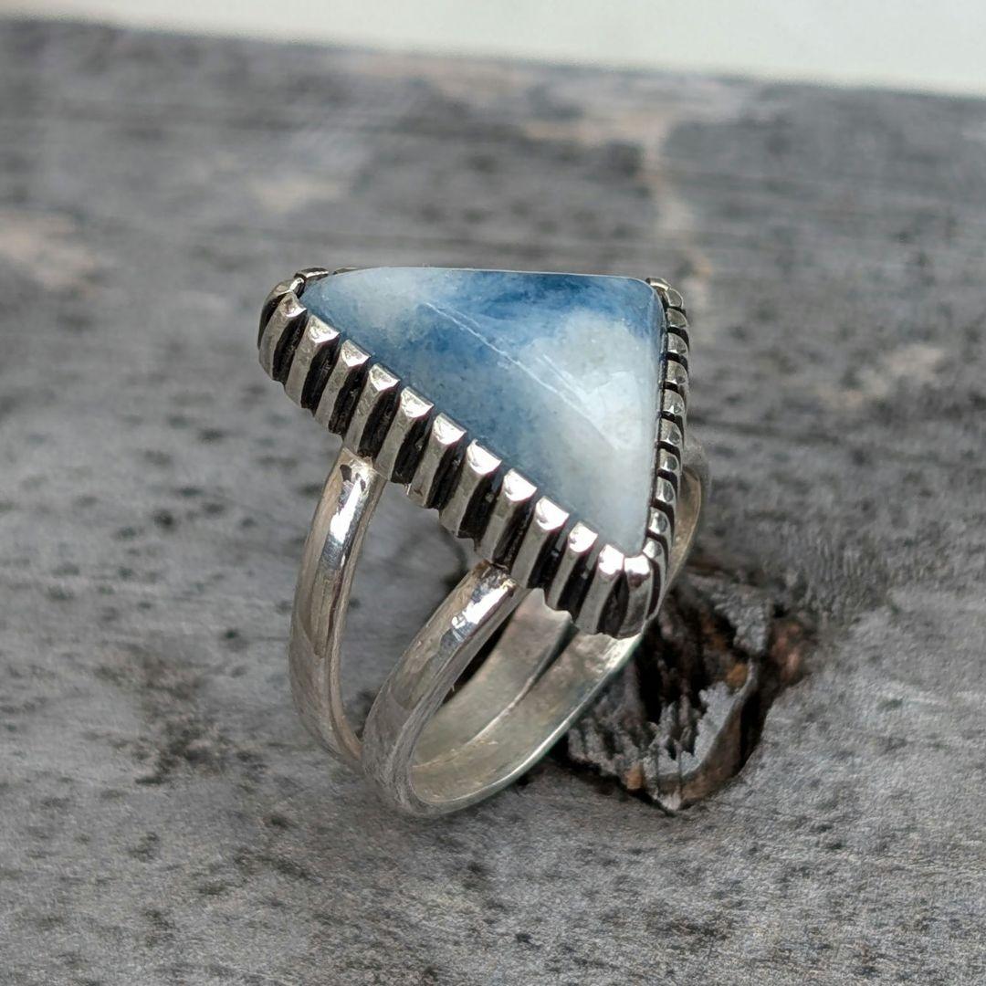 ハンドメイドの入りコン沢翡翠リング　コン沢リング　一点物