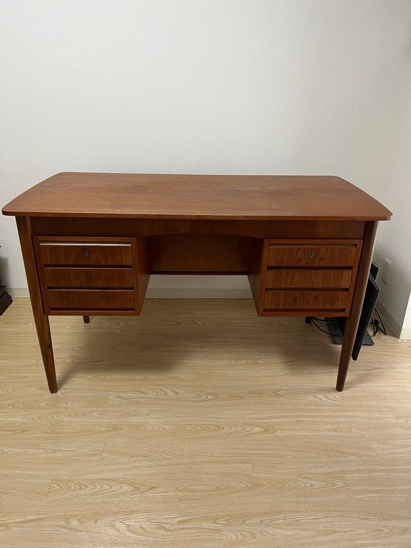 デンマーク　ヴィンテージデスク